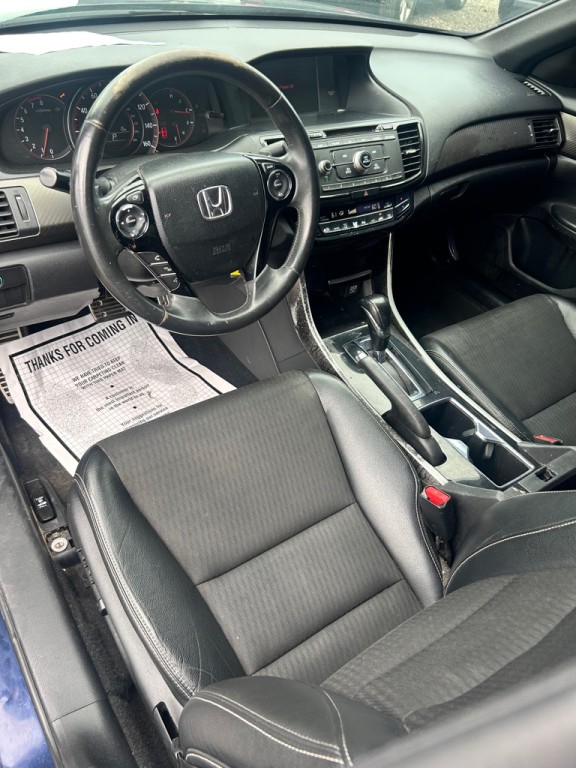 2017 Honda Accord Image 7