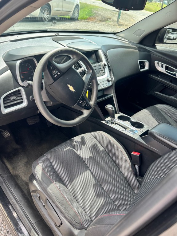 2017 Chevrolet Equinox Image 6