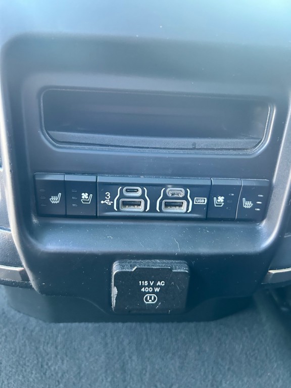 2019 RAM 1500 Image 12
