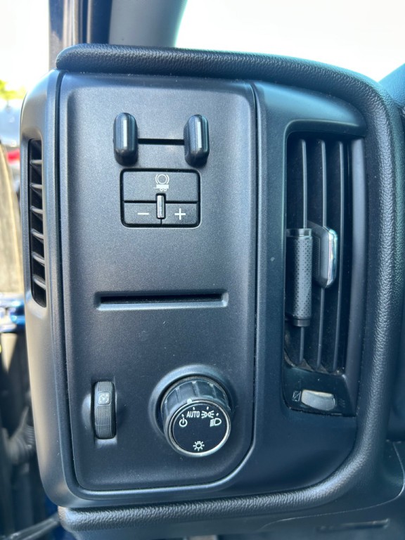 2017 Chevrolet Silverado 1500 Image 7