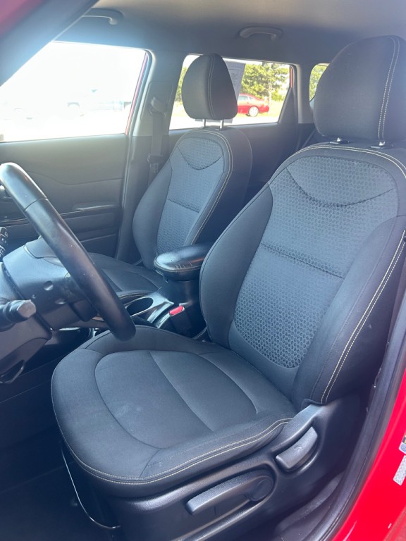 2016 Kia Soul Image 8