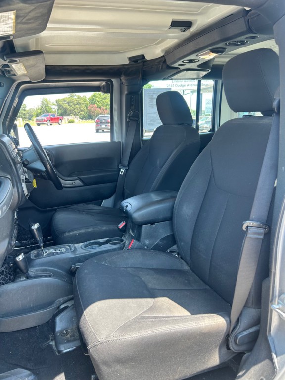 2017 Jeep Wrangler Unlimited Image 8