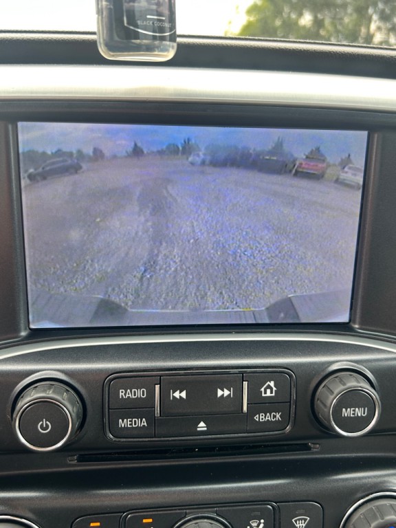 2015 GMC Sierra Image 18
