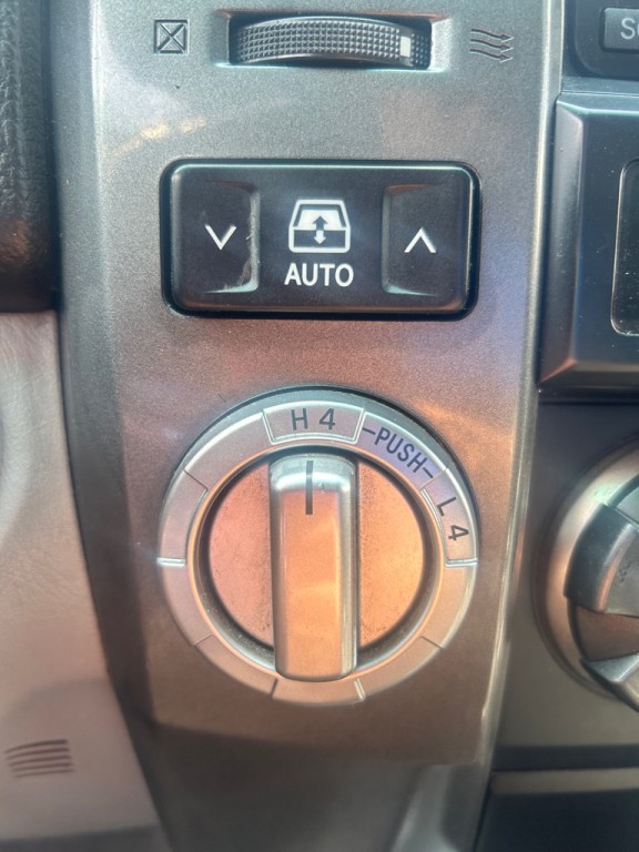 2006 Toyota 4Runner Image 14