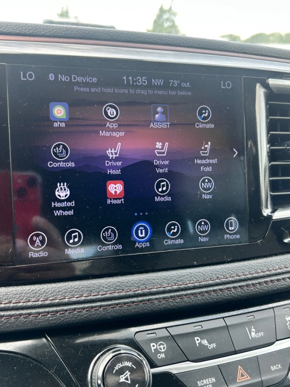 2017 Chrysler Pacifica Image 26