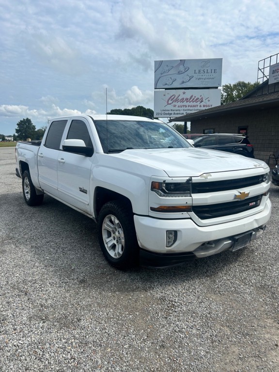 2018 Chevrolet Silverado 1500 Image 3