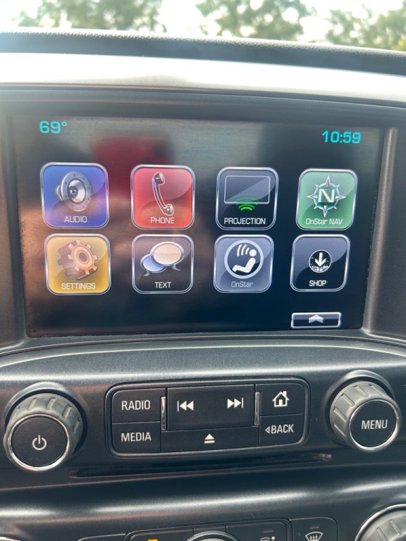 2018 Chevrolet Silverado 1500 Image 16