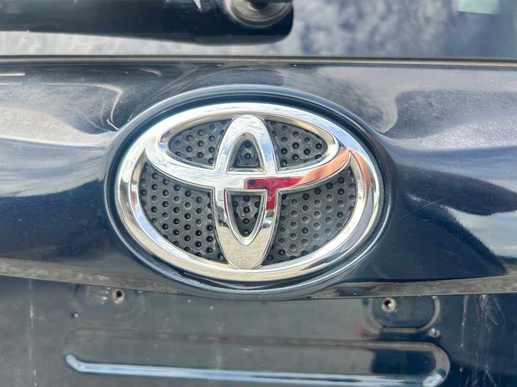 2018 Toyota Rav4 Image 18