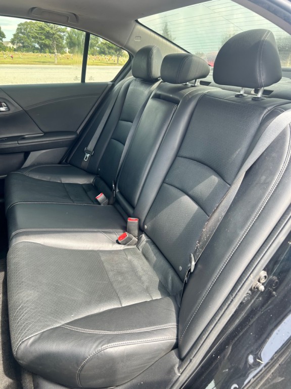 2017 Honda Accord Image 9