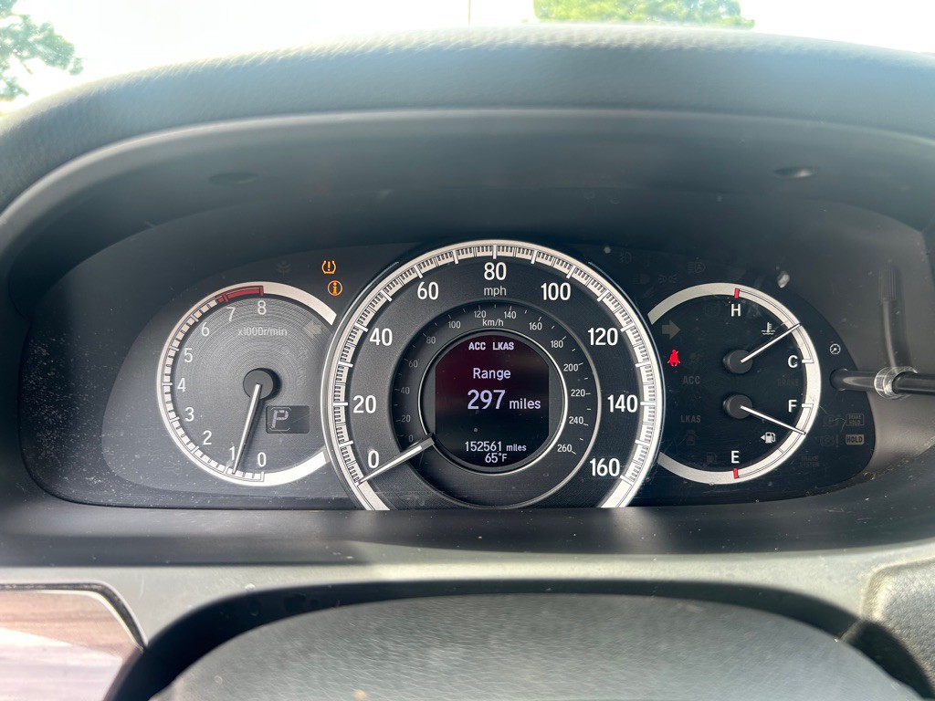 2017 Honda Accord Image 14