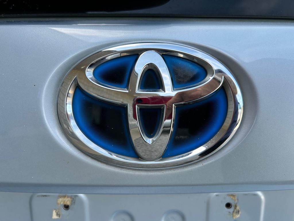 2014 Toyota Prius Image 23