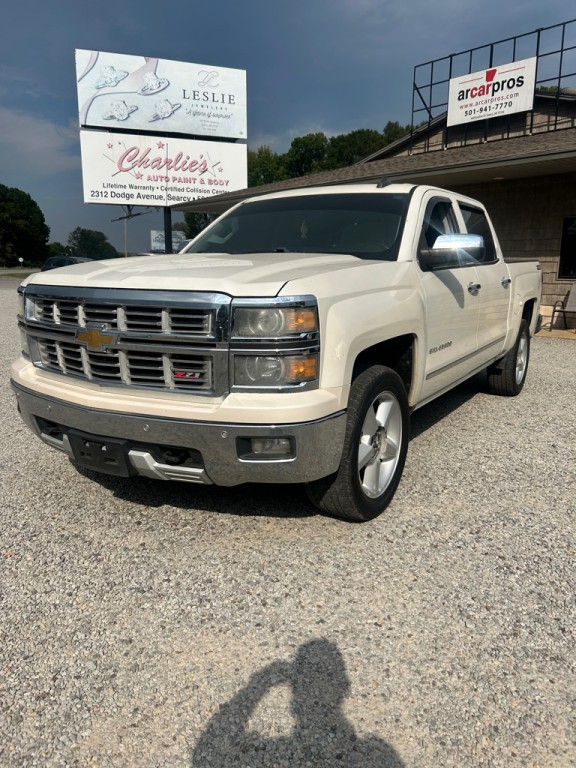 2015 Chevrolet Silverado 1500 Image 1