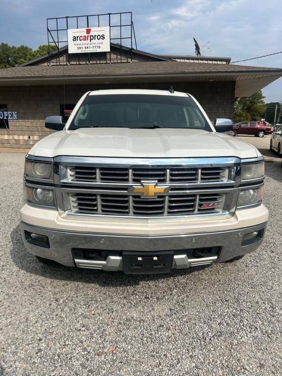 2015 Chevrolet Silverado 1500 Image 2
