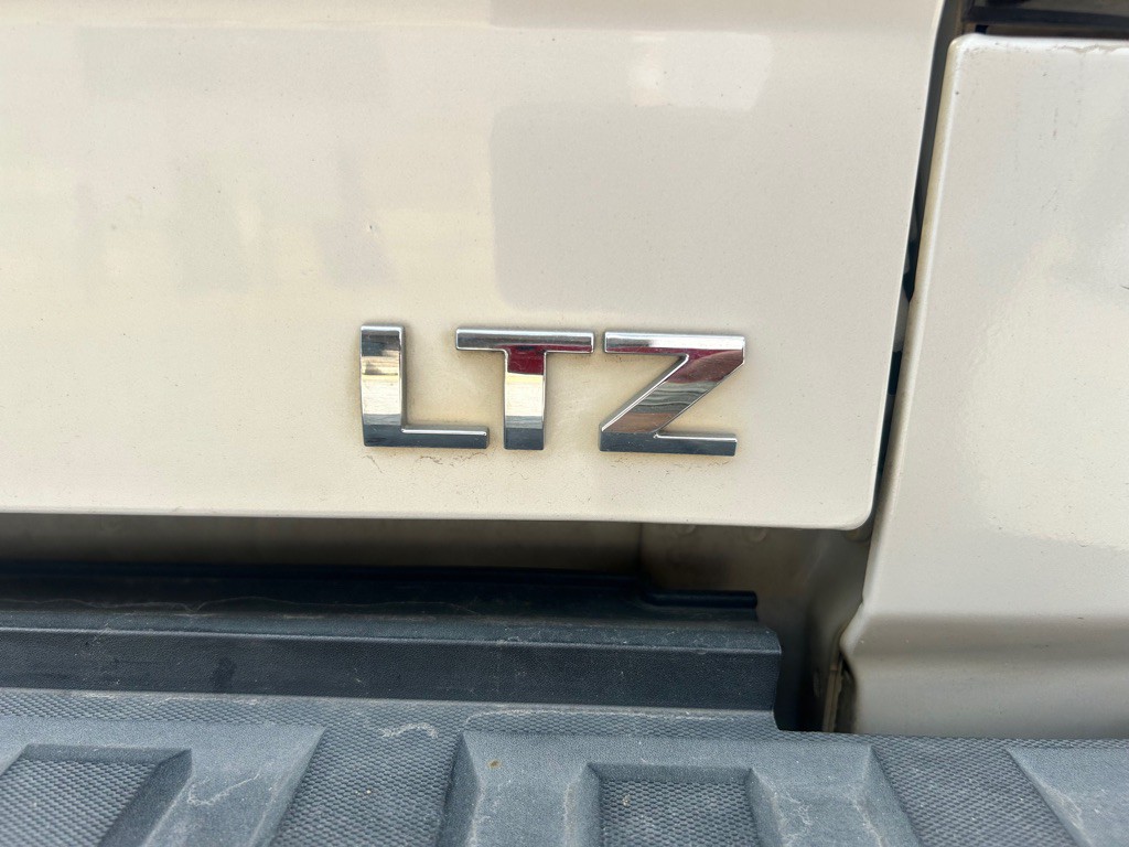 2015 Chevrolet Silverado 1500 Image 21