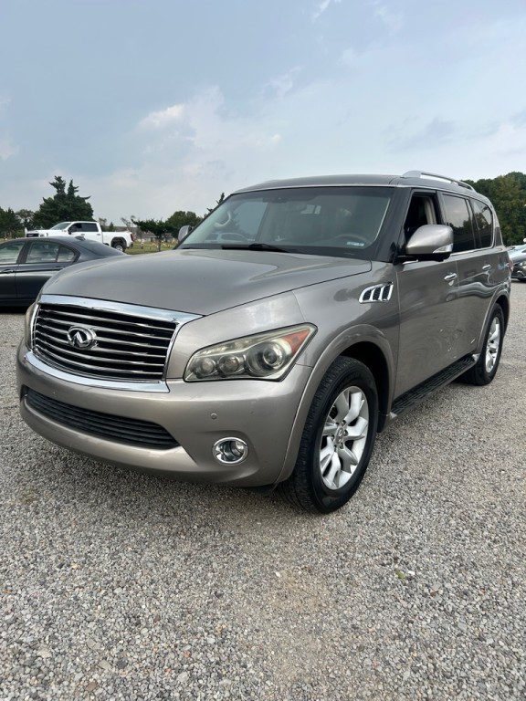 2013 INFINITI QX56 Image 1