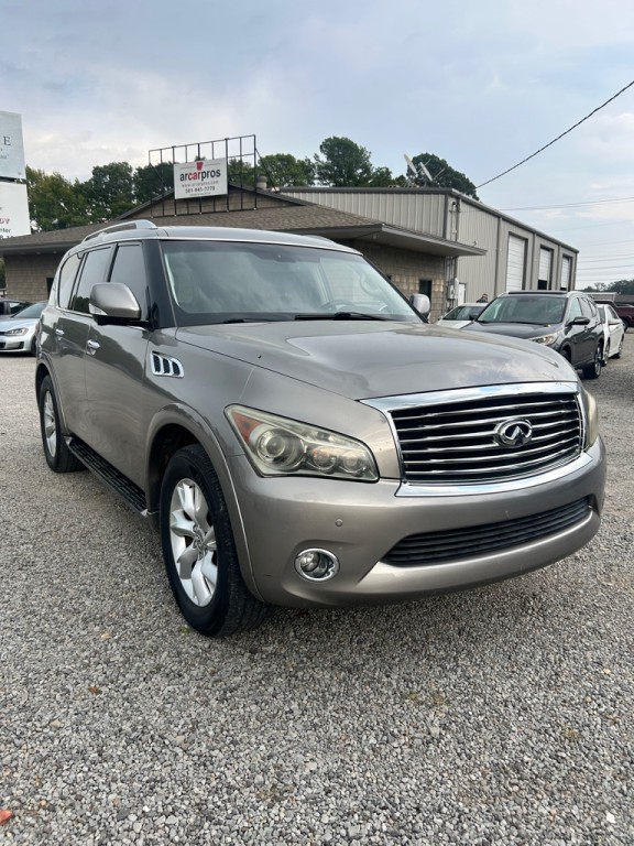 2013 INFINITI QX56 Image 3