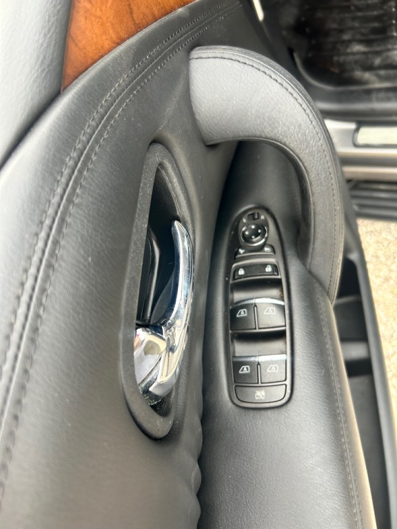 2013 INFINITI QX56 Image 6