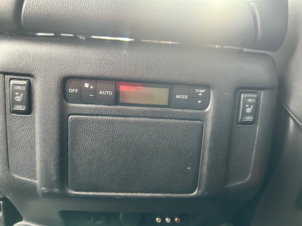 2013 INFINITI QX56 Image 13