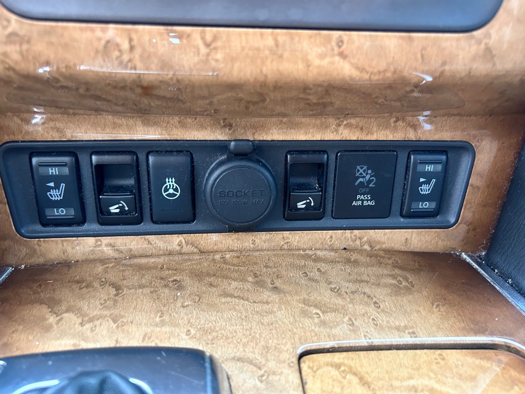 2013 INFINITI QX56 Image 21