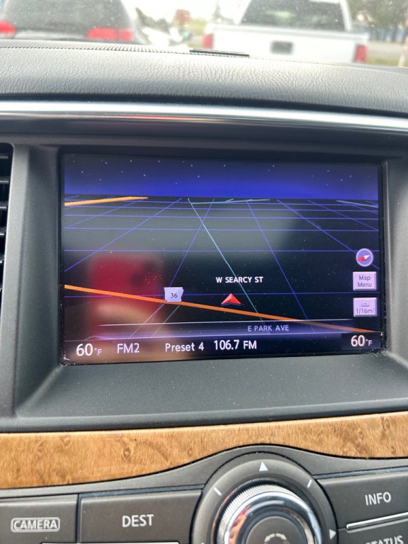 2013 INFINITI QX56 Image 23