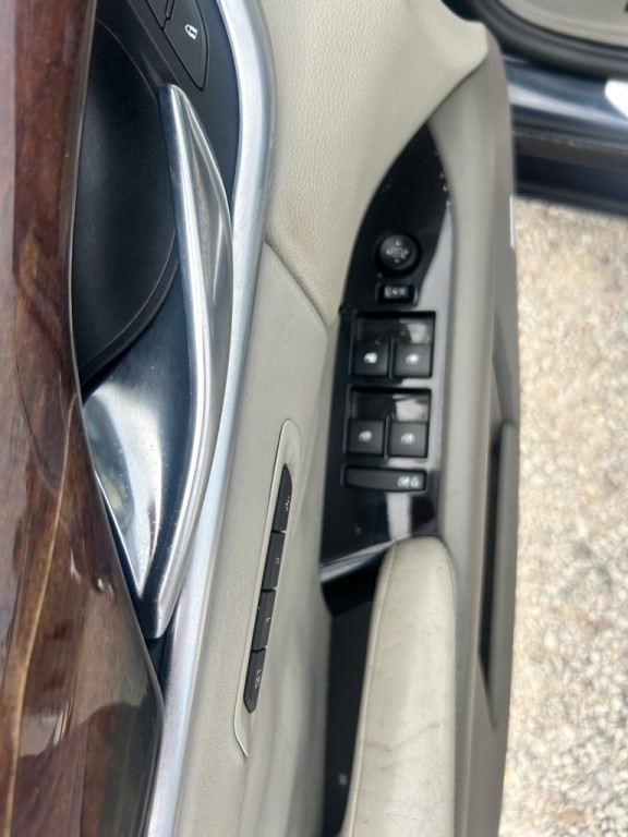 2014 Cadillac XTS Image 6