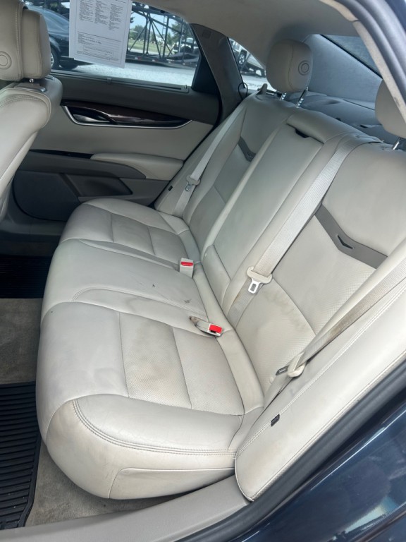 2014 Cadillac XTS Image 9