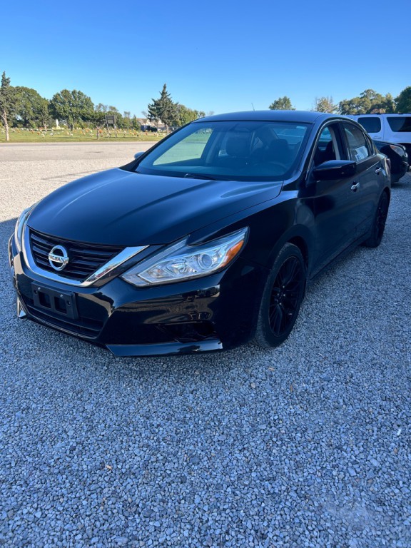 2018 Nissan Altima Image 1