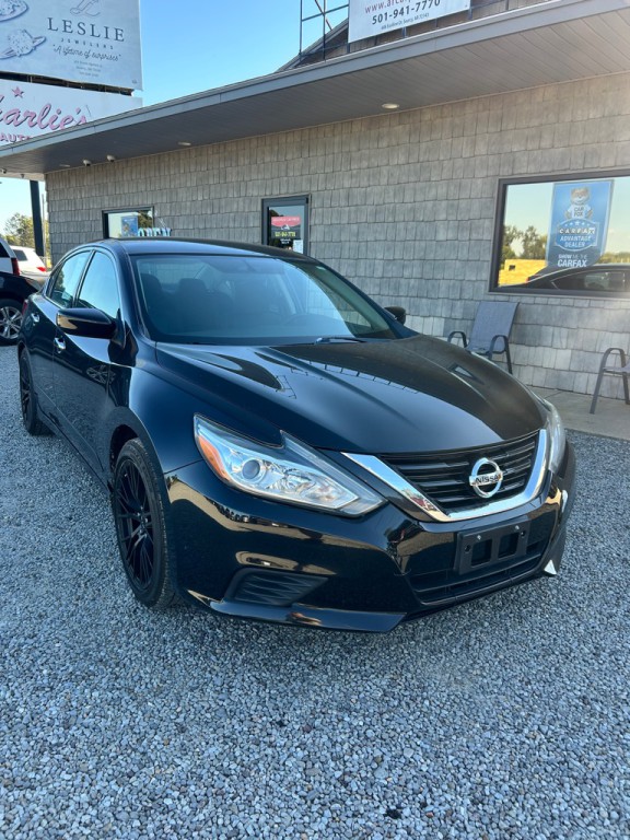 2018 Nissan Altima Image 3
