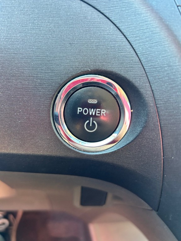 2011 Toyota Prius Image 10