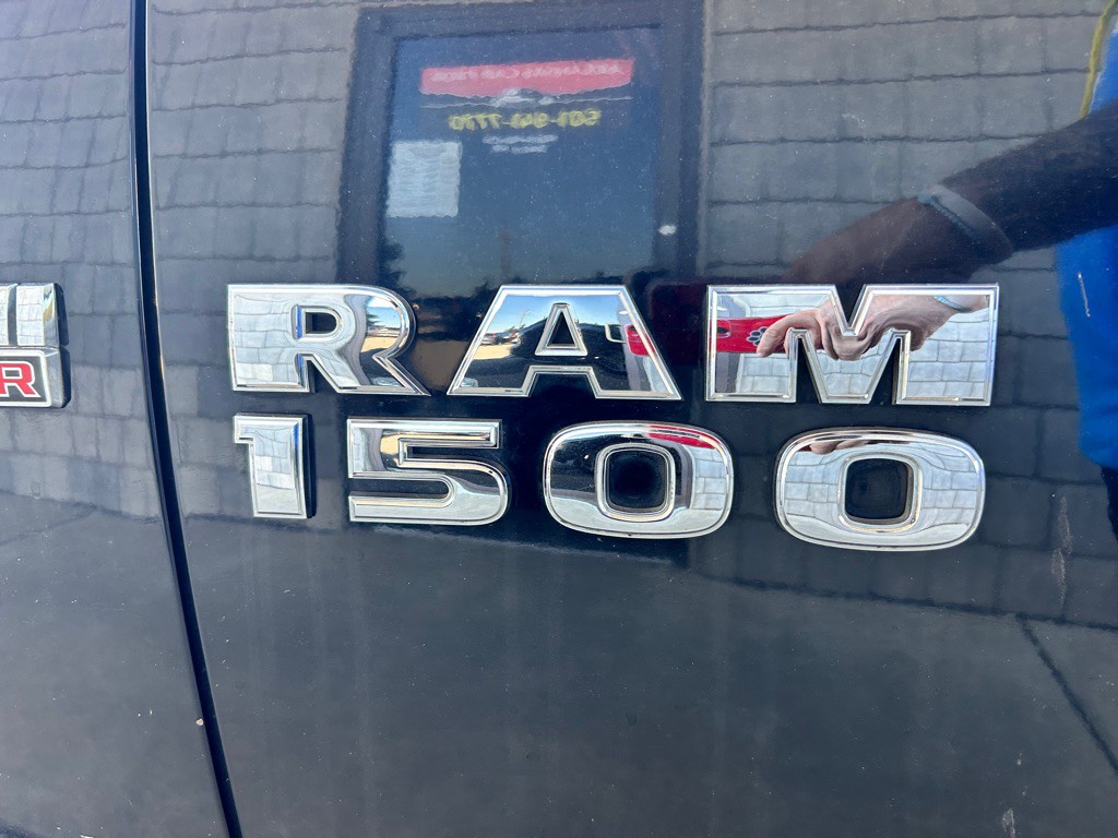 2013 RAM 1500 Image 16