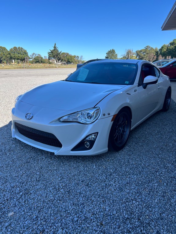 2013 Scion FR-S Image 1