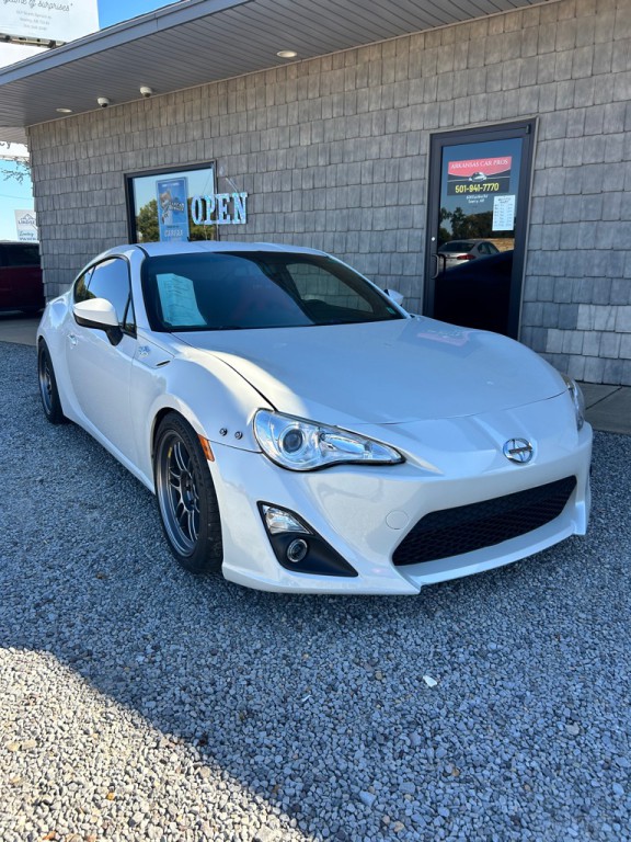 2013 Scion FR-S Image 3