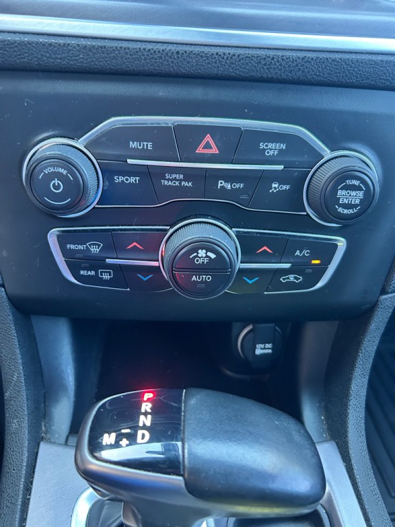 2019 Dodge Charger Image 14