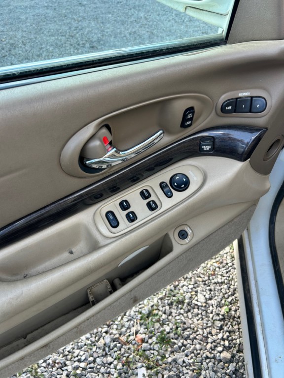 2005 Buick LeSabre Image 4