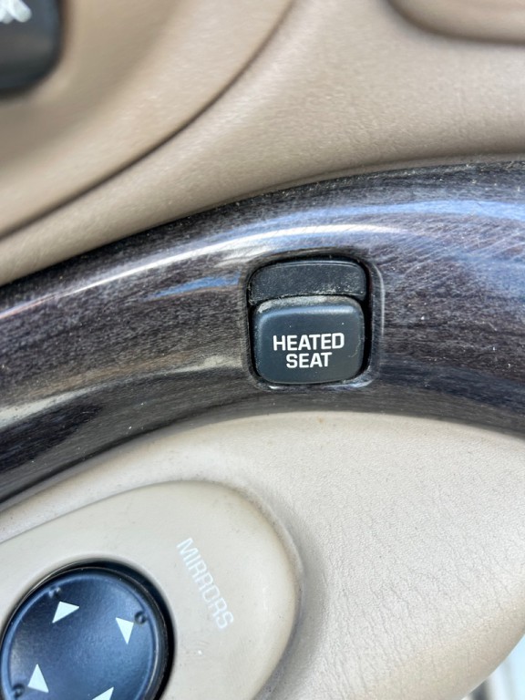 2005 Buick LeSabre Image 10