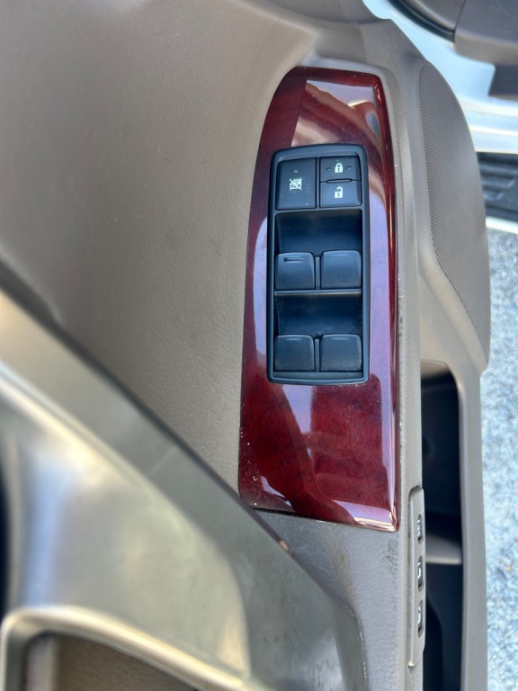 2013 Lexus GX Image 6