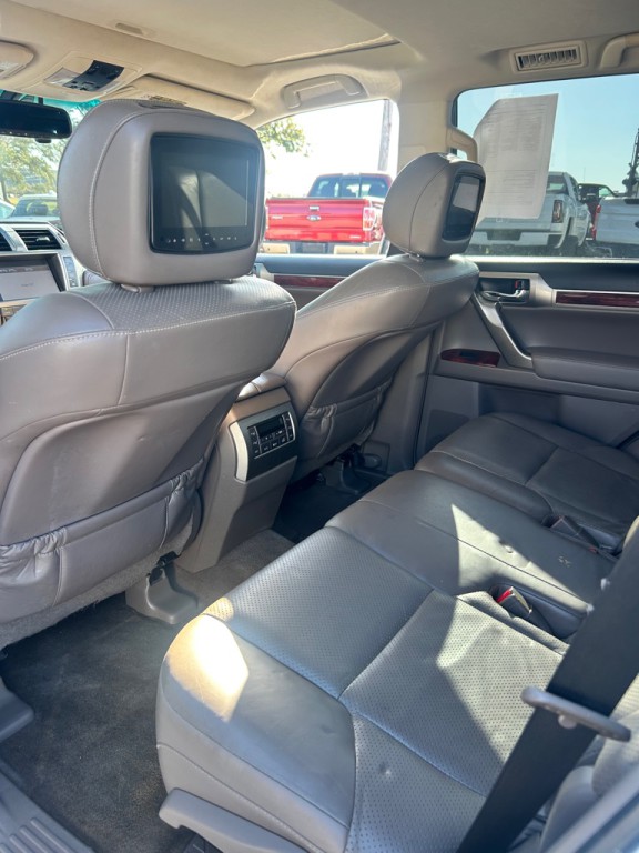 2013 Lexus GX Image 11