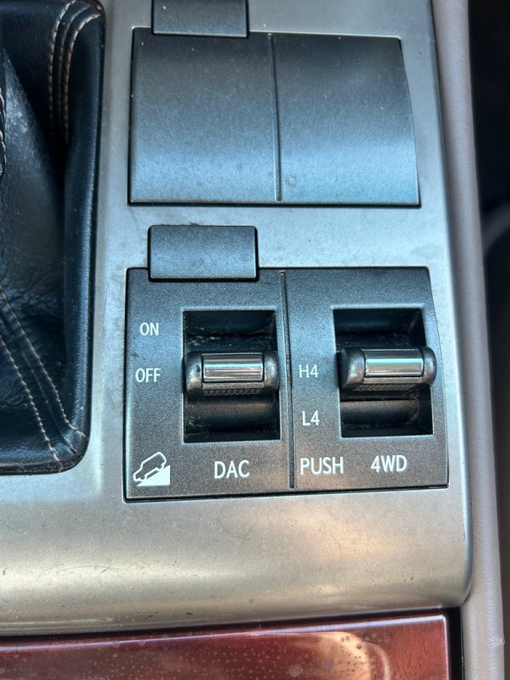 2013 Lexus GX Image 22