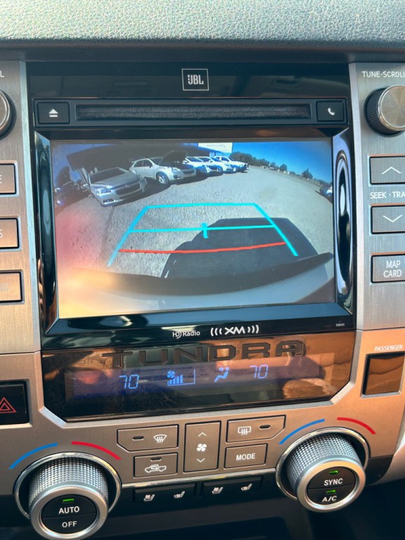 2017 Toyota Tundra Image 18