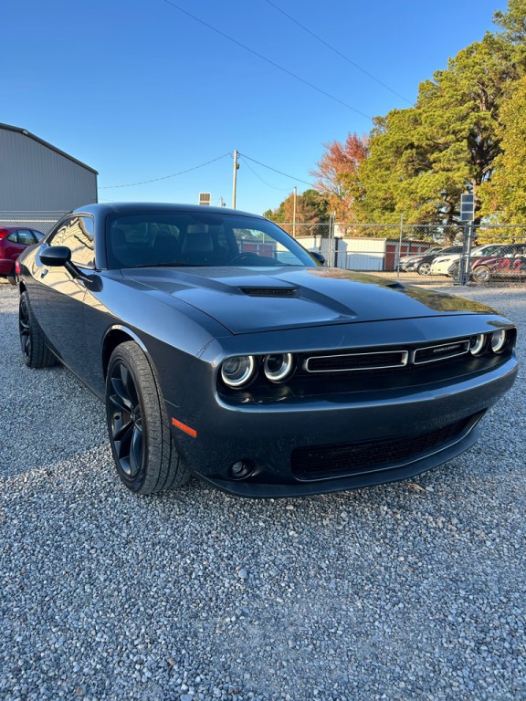2018 Dodge Challenger Image 4