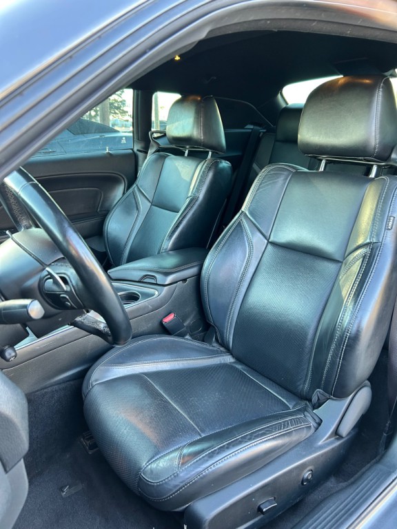 2018 Dodge Challenger Image 9