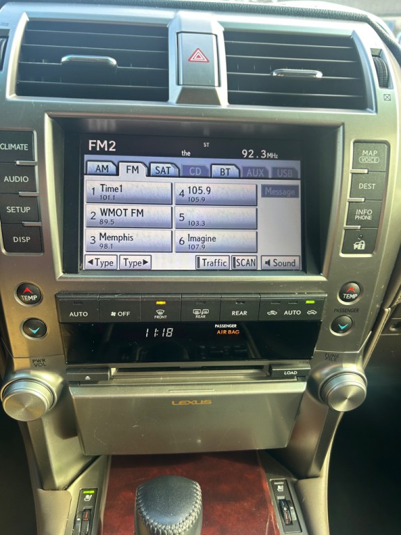 2013 Lexus GX Image 18