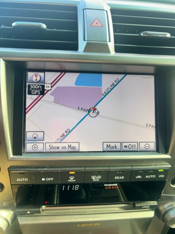 2013 Lexus GX Image 24