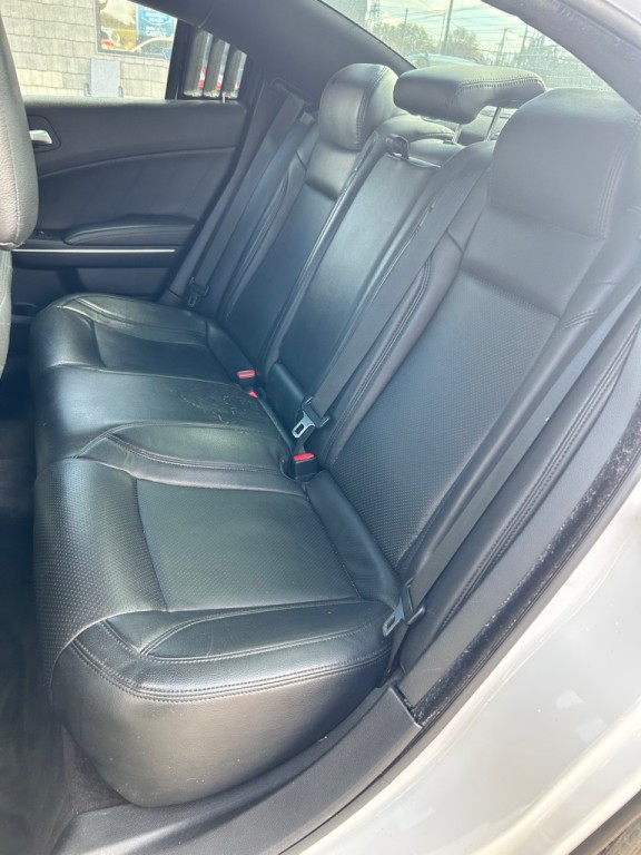 2018 Dodge Charger Image 10