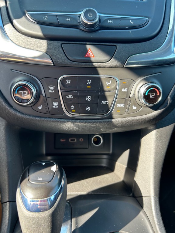 2021 Chevrolet Equinox Image 14