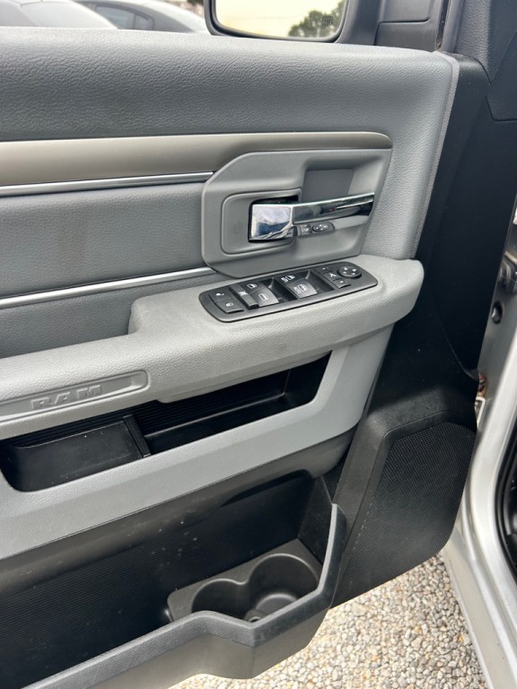2019 RAM 1500 Image 5