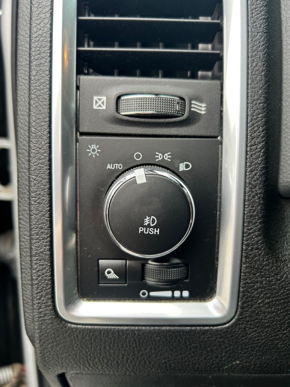 2019 RAM 1500 Image 12