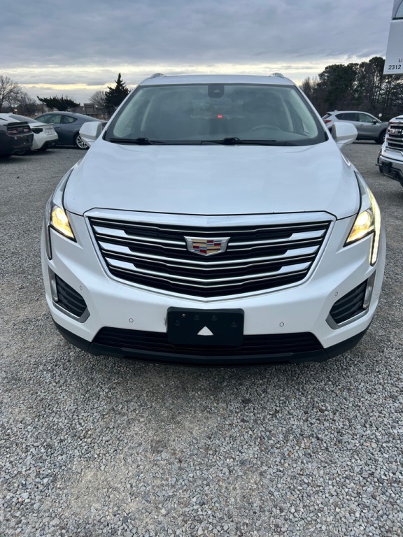 2018 Cadillac XT5 Image 2