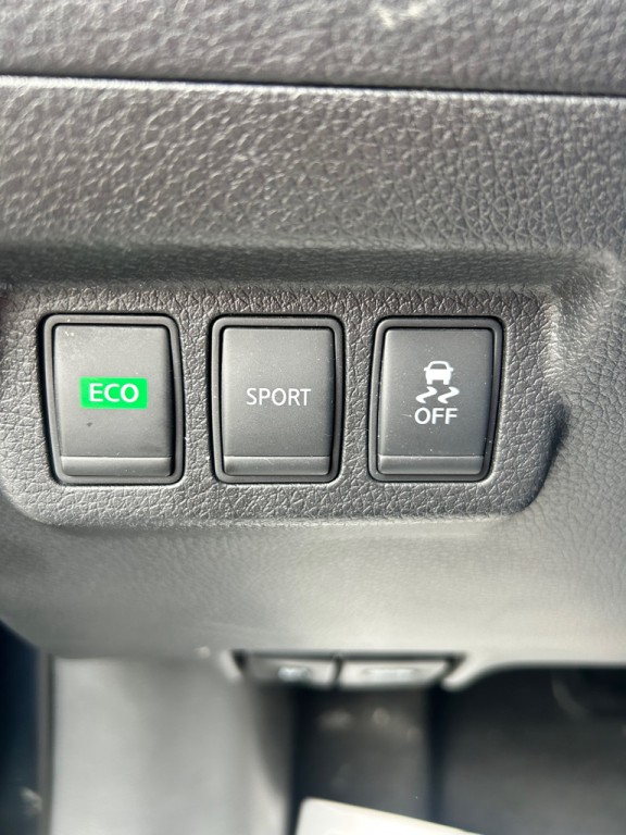 2016 Nissan Sentra Image 12