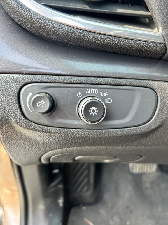 2018 Buick Enclave Image 11